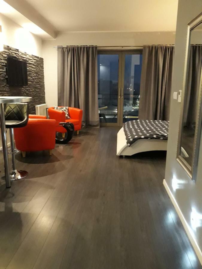 Apartament Onyx Poznan Exterior photo